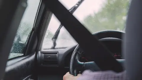 car-2942982_1280