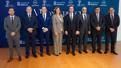 JAVIER FAÚNDEZ y VÍCTOR LÓPEZ ASISTEN A LA VI CONFERENCIA DE PRESIDENTES DE DIPUTACIONES PROVINCIALES, CABILDOS Y CONSEJOS INSULARES