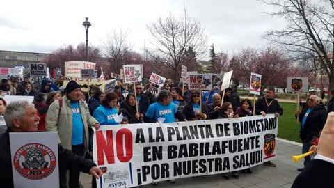 Los zamoranos alzan la voz en Valladolid contra las macro-plantas de biogás y macro-granjas. IMAGEN CEDIDA