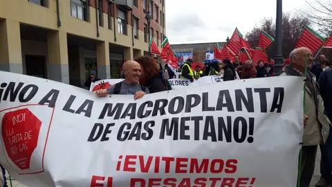 Los zamoranos alzan la voz en Valladolid contra las macro-plantas de biogás y macro-granjas. IMAGEN CEDIDA