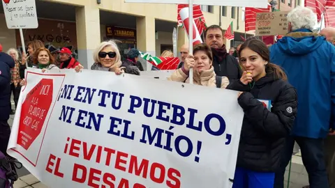 Los zamoranos alzan la voz en Valladolid contra las macro-plantas de biogás y macro-granjas. IMAGEN CEDIDA