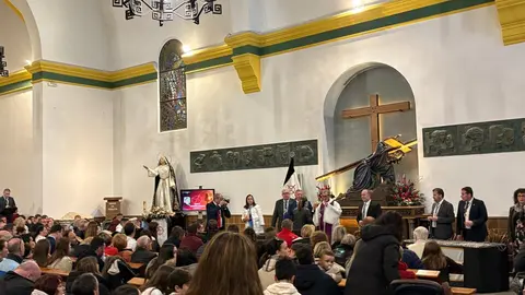 Más de 200 nuevos hermanos se unen a la Hermandad de la Tercera Caída
