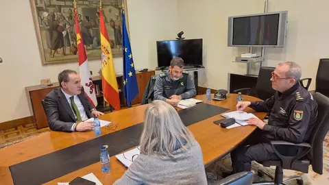 Reunión de coordinación entre la Policía Nacional y la Guardia Civil. Subdelegación del Gobierno en Zamora