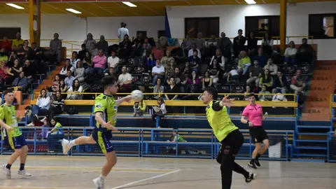 Balonmano Caja Rural de Zamora vs Base Oviedo_4