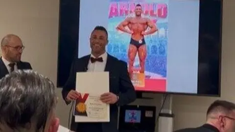 El culturista zamorano Rubén Prieto, galardonado en la Gala del Deporte de la FFFCYL 2025