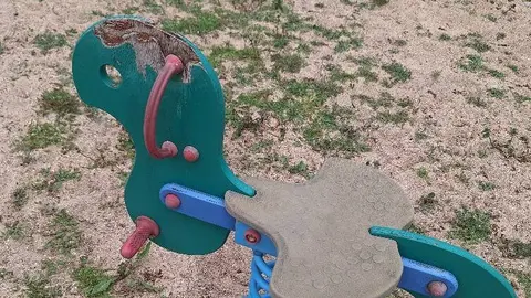 Parque en mal estado Zamora. Por Facebook