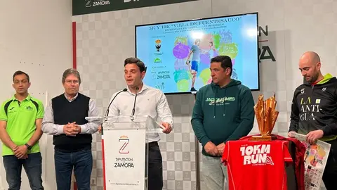 Fuentesaúco se vuelca con el atletismo en su carrera popular