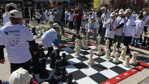 La tercera edición de ‘Pequeños Gigantes’ reúne a 22 colegios de la provincia en un torneo al aire libre