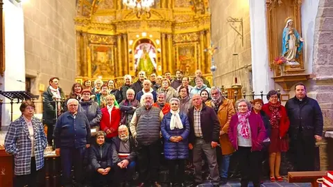 El Obispo de Astorga lidera un retiro espiritual para agentes de pastoral y participantes de la EDEU en Ríonegro del Puente