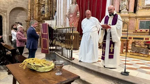 nuevos hermanos Hermandad de Jesús Luz y Vida _12