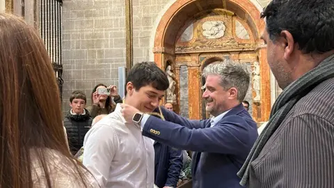 nuevos hermanos Hermandad de Jesús Luz y Vida _16