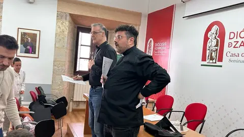 Más de diez nuevos cofrades se suman a la Real Cofradía de Jesús en su Entrada Triunfal en Jerusalén