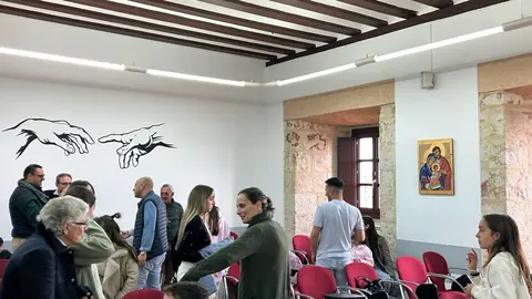 Más de diez nuevos cofrades se suman a la Real Cofradía de Jesús en su Entrada Triunfal en Jerusalén