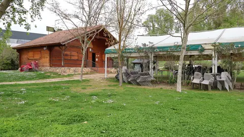 Merendero Los Tres Árboles