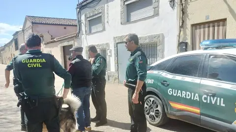 Localizado un hombre desaparecido en Corrales del Vino tras una hora de intensa búsqueda