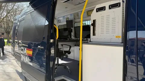 VIDOC, la oficina móvil de DNI y pasaporte _15