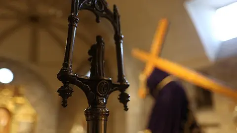 nazareno san frontis jueves traslado_12