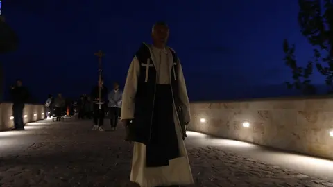 nazareno san frontis jueves traslado_20