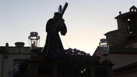 nazareno san frontis jueves traslado_23