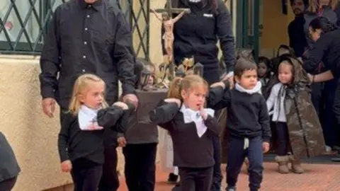 procesión de Semana Santa escuela infantil Virgen de la Concha _10