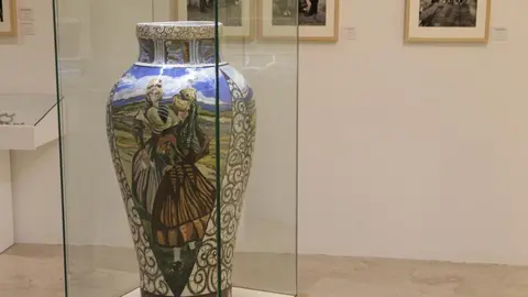 exposición Vestir de Barro _10