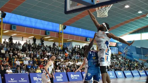 CB Zamora vs Fuenlabrada