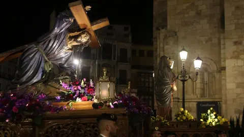 Hermandad de Jesús en su Tercera Caída