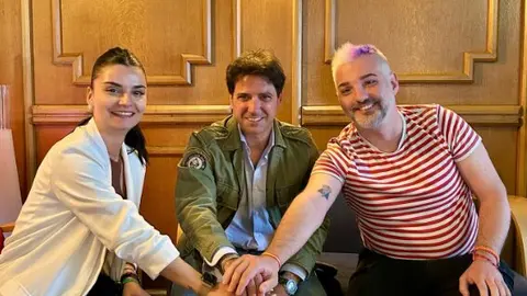 Las peñas se alían con la Plaza de Toros para revolucionar la feria de San Pedro 2025