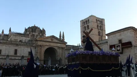 Cofradía de Jesús del Vía Crucis