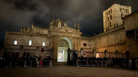 yacente catedral