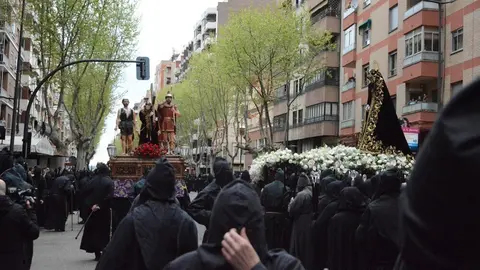 reverencias tres cruces_24