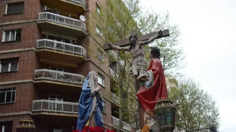 reverencias tres cruces_112