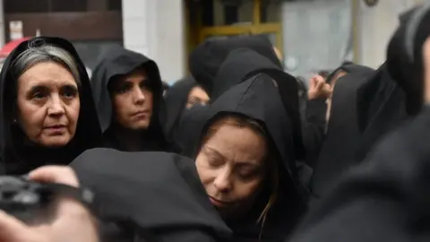 La Soledad no sale en procesión por la lluvia _8