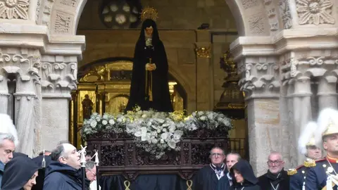 La Soledad no sale en procesión por la lluvia _13