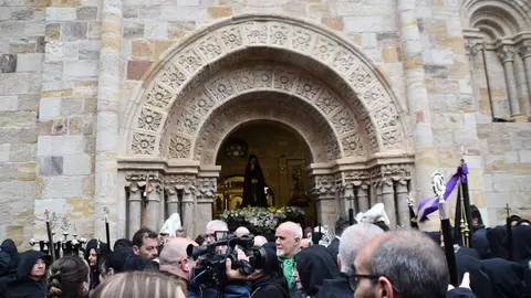 La Soledad no sale en procesión por la lluvia _21