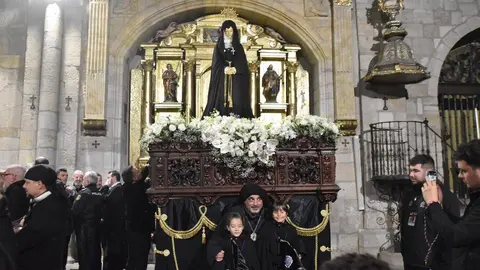 La Soledad no sale en procesión por la lluvia _32