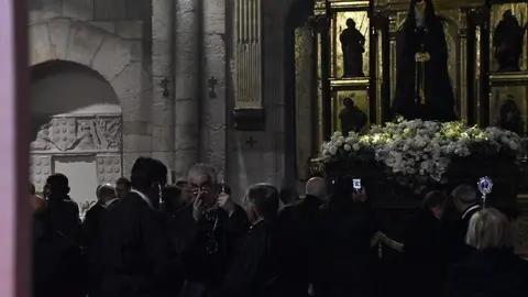 La Soledad no sale en procesión por la lluvia _48