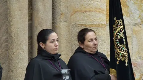 La Soledad no sale en procesión por la lluvia _50