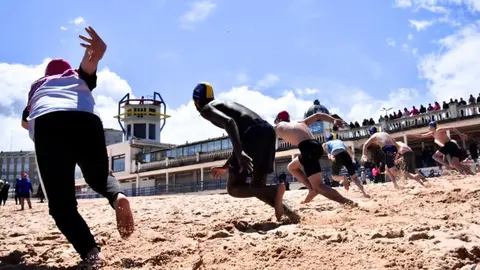 2025-04-23 FOTOGRAFIA 2 Participacion Spanish Spring Beach Cup en Santander