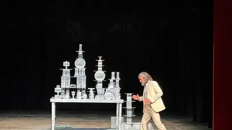 Un Sublime Error, Teatro Principal