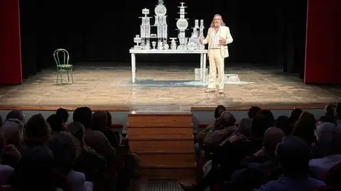 Un Sublime Error, Teatro Principal