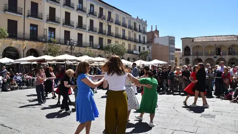 Día Internacional de la Danza, Plaza Mayor