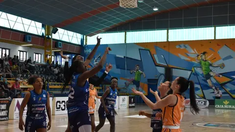 Zamarat vs Azul Marino