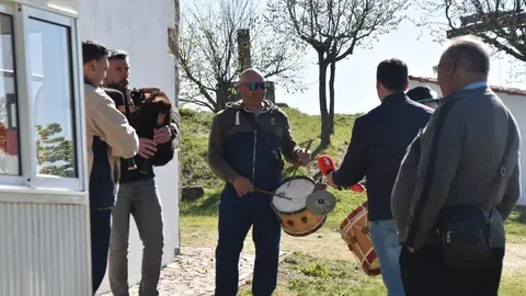 La Luz en la Raya brilla con luz propia