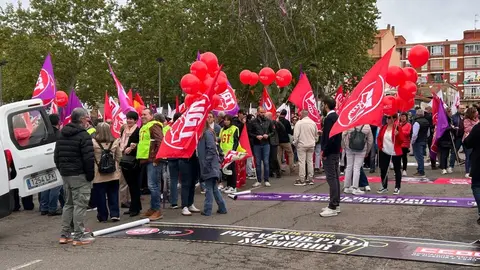 CCOO y UGT.  Manifestación 1 de mayo, Día Internacional del Trabajador.