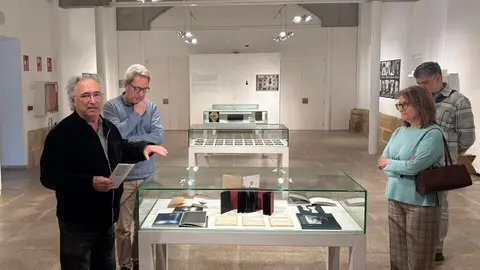 Inauguracion exposición Libros de Artista de Ignacio Parrilla