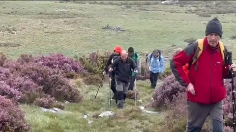 los scouts de Benavente rinden homenaje en la montaña a Francisco Bartolomé