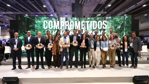 FOTO PRENSA COMPROMETIDOS CON NUESTROS BOSQUES