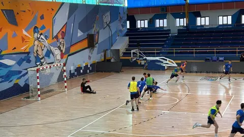 Entrenamiento a puerta abierta. BM Zamora