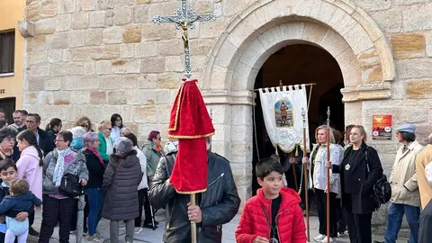 Procesión y bendición de campos en el barrio de San Isidro en Zamora